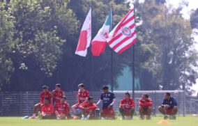 ¡Limpia en Chivas! El equipo hará pretemporada con varias bajas