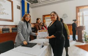 Reconocen a 157 trabajadores del DIF GDL