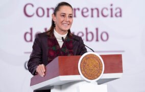 En el Zócalo no hubo dádivas a cambio de que la gente fuera: Sheinbaum