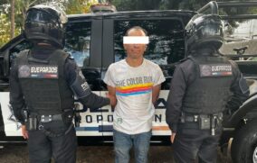 Detienen a presunto narcomenudista en GDL
