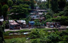 Ingreso laboral impulsa la caída de la pobreza extrema en México: Banxico