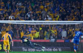 Tigres elimina a Cruz Azul y enfrentará a Toluca en una final inédita