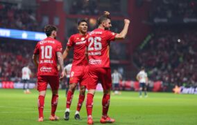 Toluca elimina al Monterrey y va por el bicampeonato