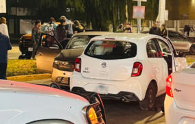 Conductor ebrio provoca carambola en cruce de Copérnico y Moctezuma