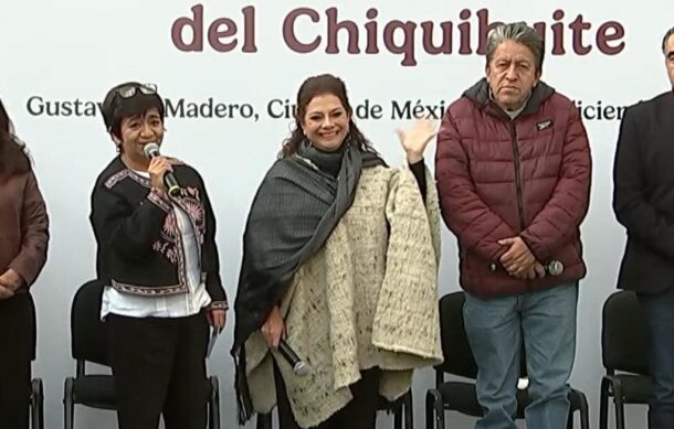 Entregan viviendas a familias afectadas por deslave en CDMX