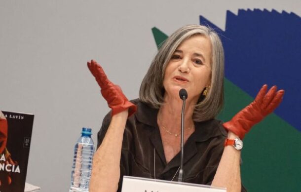 Mónica Lavín presenta en audiolibro su más reciente novela titulada “Capítulo 1”