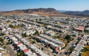 Gobierno de Jalisco frena construcción de 17 mil viviendas en Zapopan