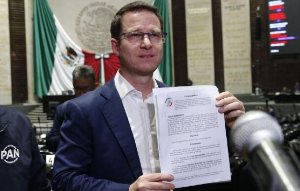 Sí se pidió aval para aterrizaje de avión militar de EU: Anaya