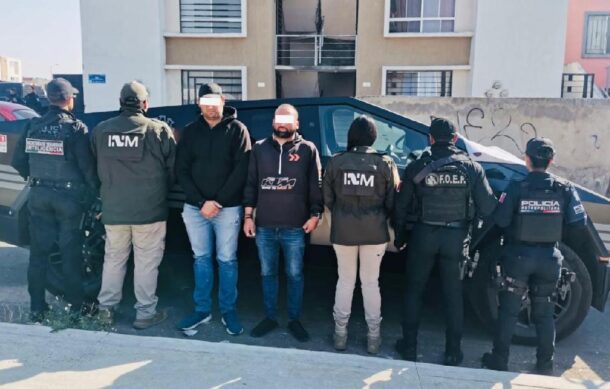 Detienen a tres presuntos extorsionadores de origen sudamericano