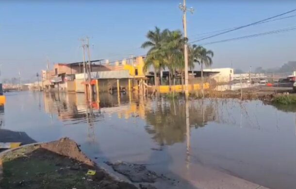 Siguen las inundaciones en la calle Juan Pedro Mirassou