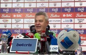 Busca Aguirre disipar dudas ante Panamá y Bolivia