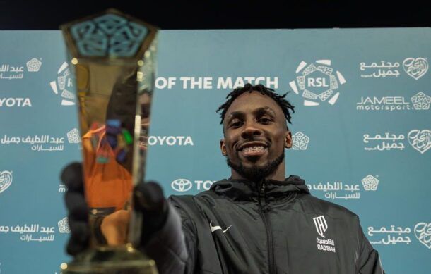 Julián Quiñones marca su gol 16 y alcanza a Cristiano Ronaldo en la Saudi Pro League