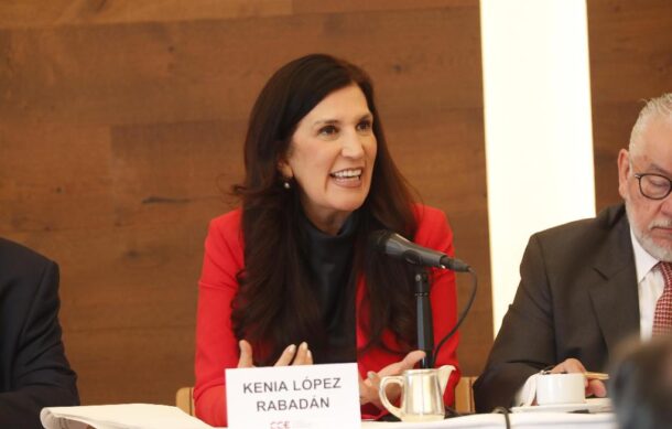 A los mexicanos les toca enfrentar al crimen en territorio nacional: López Rabadán