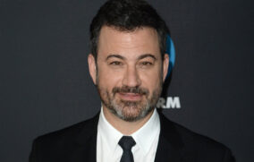 Jimmy Kimmel ironiza sobre Trump tras ganar en los Critics Choice Awards