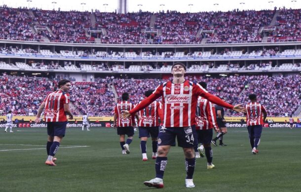 Chivas gusta, vence al Pachuca y se estrena en el Clausura 2026