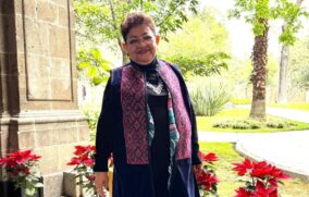 Godoy anuncia nombres de sus colaboradores en la FGR