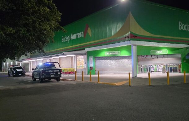 Balean a guardia de seguridad al frustrar robo en supermercado de Zapopan