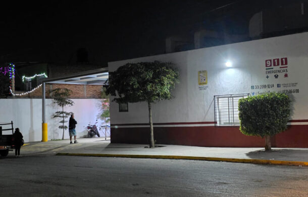 Hombre de 30 años resulta gravemente herido tras agresión directa en tienda de abarrotes en Tonalá