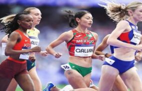 La mexicana Laura Galván logra en Houston nuevo récord nacional en Medio Maratón