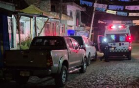 Asaltan vivienda en Tlaquepaque, amarran a hombre y roban su camioneta