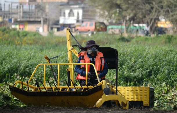 Inician limpieza y desazolve de la presa Las Pintas para prevenir inundaciones