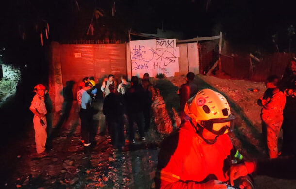 Rescatan a mujer extraviada en la Barranca de Huentitán