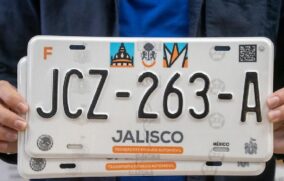 Aún faltan por reemplacar 350  mil vehículos en Jalisco