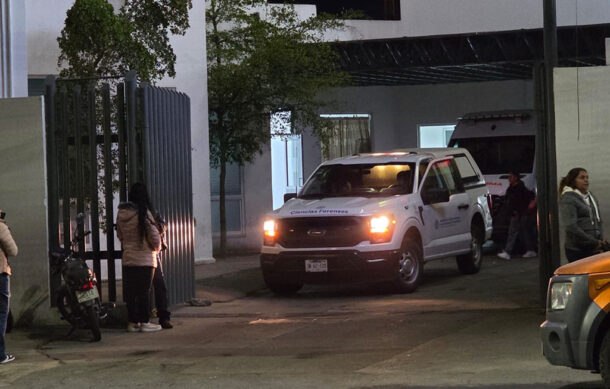 Hombre es asesinado a puñaladas y llevado sin vida a Cruz Verde en Tlajomulco