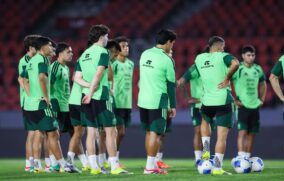 Llega Selección Mexicana a Bolivia para segundo amistoso del año