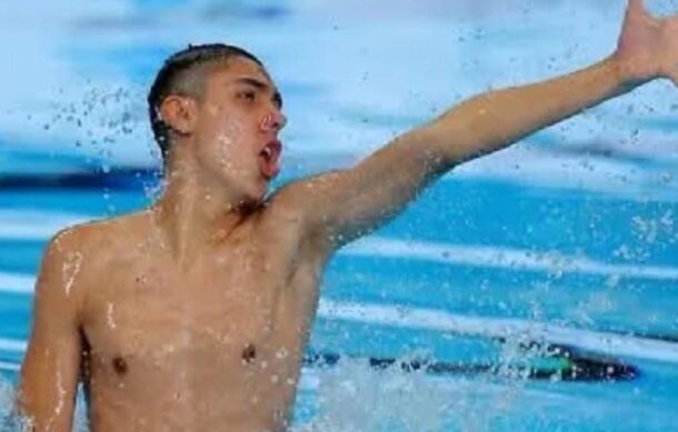 Diego Villalobos gana plata en Copa del Mundo de Natación Artística