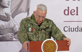 Lamenta titular de Sedena muerte en el cumplimiento del deber de 25 guardias nacionales