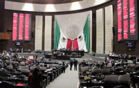 Diputados aprueban semana laboral de 40 horas. Minuta pasa a los congresos locales