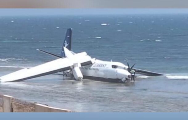 Avión sufre accidente en Somalia con 55 pasajeros a bordo
