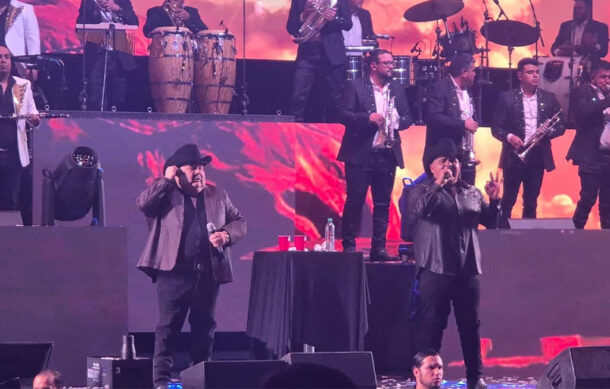 Chuy Lizárraga y El Coyote arrancan con éxito el tour “Los Capibaras” en Guadalajara