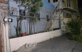 Rescatan a tres menores en aparente abandono en Zapopan