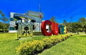 Asisten todos los docentes al CUCEA en regreso a clases