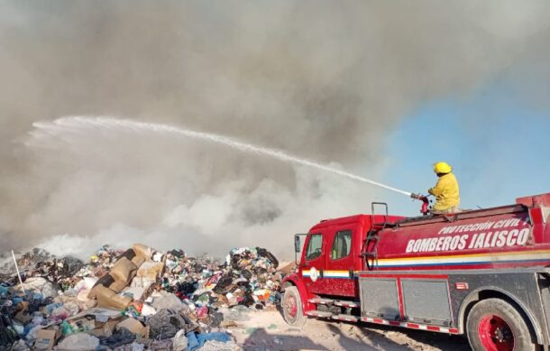 Se registra incendio en el vertedero municipal de San Juan de los Lagos