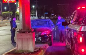 Muere conductor por presunto infarto mientras circulaba por Av. Aviación