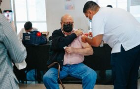 GDL acerca vacunación contra sarampión al sector industrial