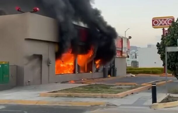 Disturbios por muerte de “El Mencho” afectan comercios en Jalisco