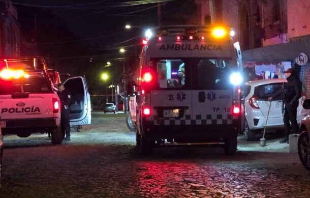 Atacan a balazos a menor y joven en mototaxi en Tlaquepaque