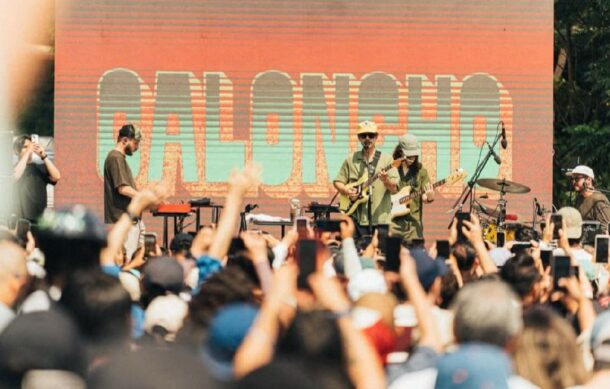 Caloncho sorprende con concierto al aire libre en La Minerva