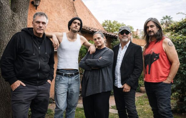 Madreperla ya trabaja en álbum de estudio