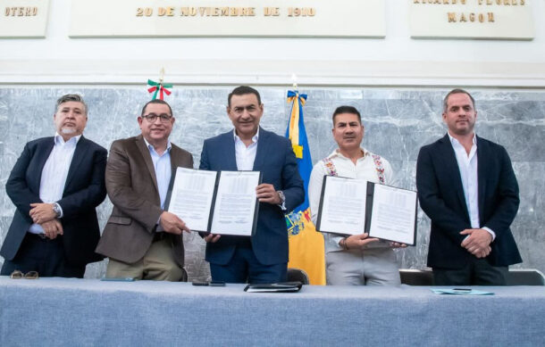 Gobierno de Jalisco acuerda aumento salarial para servidores públicos en 2026