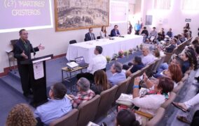 Guadalajara capacita a personal del Archivo Municipal