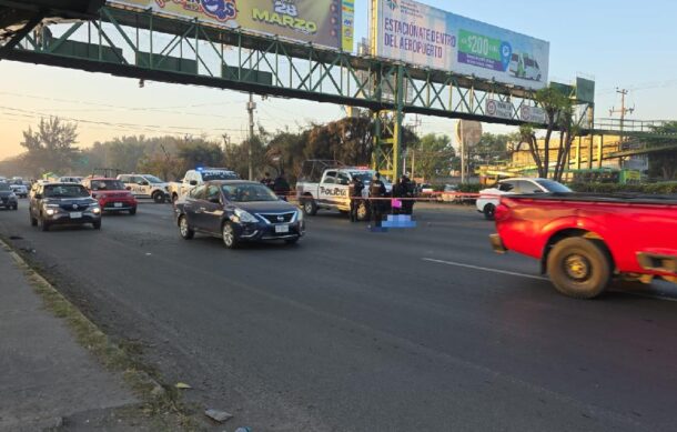 Mujer muere atropellada sobre la carretera a Chapala