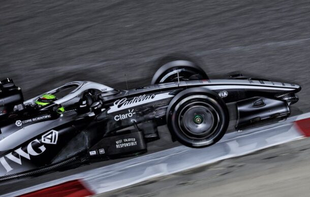 Checo debuta con problemas en el coche en libres del GP de Australia