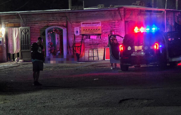 Hombre muere de forma repentina al interior de una pensión de vehículos pesados