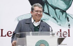 Adelanta Monreal que el Plan B de Sheinbaum también será reforma a la Constitución