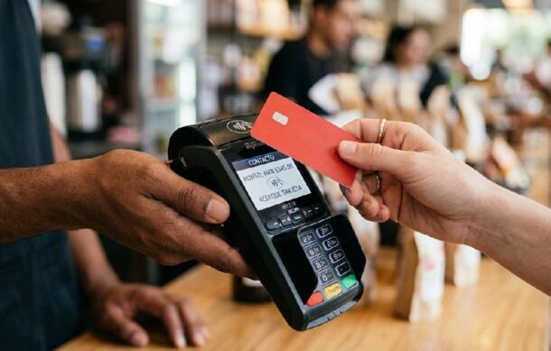 Banxico llama a impulsar pagos digitales